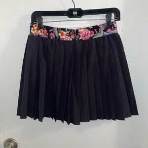 NWT Johnny Was ACTIVE SMl black Bee Active Pleated Tennis Skirt/liner Skort $118